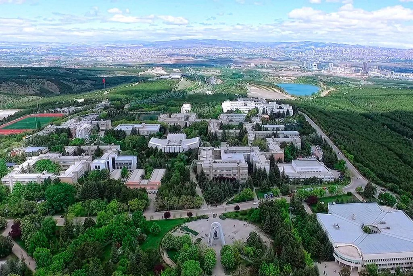 Hacettepe University — تصویر گالری 4